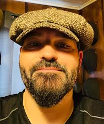 Spencer loving his new cap!! By order of the Peaky Blinders!! 😂