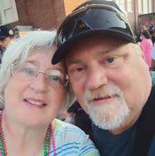 Holiday assistance for single mothers in our area