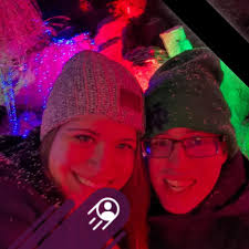 Chicago: Tyler and I are deeply sorry to any fans who bought tickets to  meet us next weekend. #EpicCon abruptly canceled and many people are out of  money (including us as we