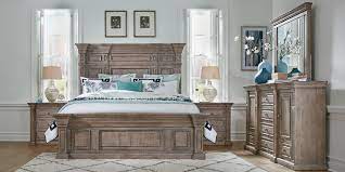 Cindy crawford bedroom furniture reviews. Cindy Crawford Home Pine Manor Gray 7 Pc King Panel Bedroom Rooms To Go