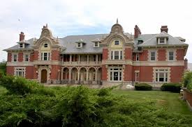 Idle Hour The William Kissam Vanderbilt Estate Designed By Richard Howland Hunt Of Hunt Hunt C 1899 In Oakdale Wi In 2020 Mansions Vanderbilt Mansions Oakdale