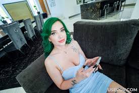 Face Fucking action with Gia Paige