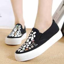 Canvas Shoes For Men Women And Girls In Pakistan 3 Mens Canvas Shoes Shoes Mens Shoes