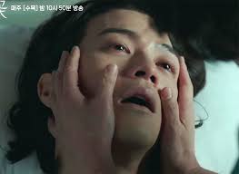 Over four decades, kim became one of the most renowned screenwriters in korea. Viewers Say They Were Genuinely Scared Watching Actor Kim Ji Hoon S Drastic Transformation As The Psychopath Serial Killer Of Tvn S Flower Of Evil Allkpop