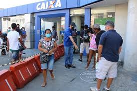 Até o momento, não existe previsão de um novo edital. Concurso Caixa Aprovados Cobram Convocacoes Apos Filas Por