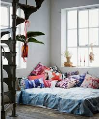 Desain kamar tidur tanpa dipan bisa dijadikan sebagai salah satu alternatif desain yang perlu dicoba pada rumah minimalis anda. Beauty Journal Situs Kecantikan Dan Gaya Hidup Andalan Wanita Masa Kini