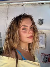 digital diary entry: that time I snuck off to find sun and see family in  spain 🫶🏼🇪🇸🌞