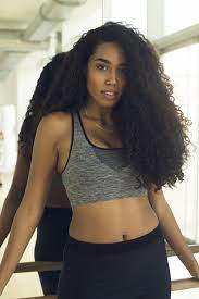 Finally A Photo Shoot That Shows What Women Really Look Like In Gym Clothes Human Hair Wigs Hot Black Women Beautiful Black Women