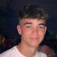 Daniel Dowsett's Instagram, Twitter & Facebook