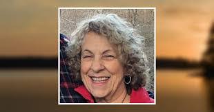 Mary Levesque's Instagram, Twitter & Facebook