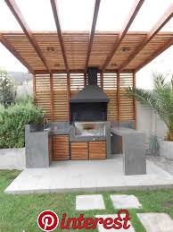 Uber 30 Minimalistische Outdoor Kuchen Mit Kleinem Budget Eine Florierende Minimalistische Kuche Hinterhof Designs Hintergarten Terassenentwurf