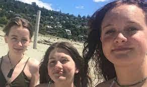 Jolene Britton's Instagram, Twitter & Facebook