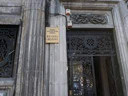 The writers' union of romania, founded in march 1949, is a professional association of writers in romania. Uniunea Scriitorilor Din Romania Apel La AutoritÄƒÅ£ile Locale In Cazul EvacurÄƒrii Din Sediu A Filialei Timis Timpolis Stiri News Ziar Timisoara