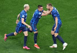 Dubravka guessed the right way, but there was too much power and it was too well placed by the rb leipzig attacker for the slovakian goalkeeper to get there in time! Adftkxkvs1hiam