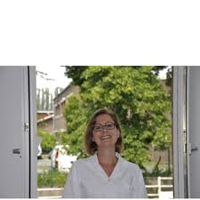 Im flur statt einem läufer mehrere runde teppiche kombinieren Roderburg In Der Personensuche Von Das Telefonbuch