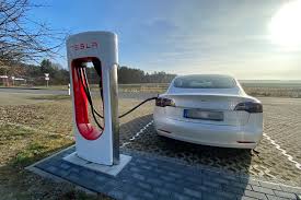 If you charge overnight at home, you. Tesla Model 3 Regains Safety Approval From Consumer Reports Iihs Fuentitech