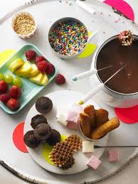 Schokoladen Obst Fondue Von Joviv Chefkoch Schokofondue Rezept Fondue Rezepte