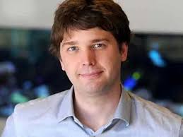 The Most Powerful Person In Tech At Every Age