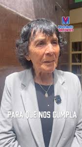 “Quiero que Vicky Dávila sea la primera mujer presidente del país, para que  nos cumpla todo lo que los anteriores gobiernos no nos han  cumplido...”#Valientes #VickyDavila