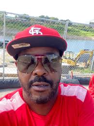 Dunn Wright Lawn Care Lawn Care Services in University City, MO