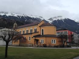 Vertaa arvosteluja ja etsi tarjouksia hotelleista paikassa haus marillac. Casablanca And Innsbruck At The Same Time Is Possible Ayearinacampervanwithtwoteenagerssnowwhiteandalab