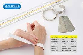 How to measure for your new medical id. How To Determine Bracelet Size