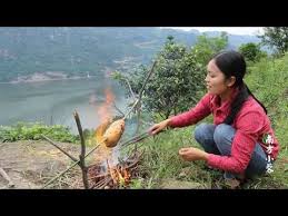 dashan girl caught wild tilapia wrapped in yellow mud baked cricket fish too fragrant youtube wild tilapia countryside tilapia