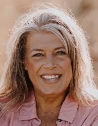 Lyn Walker's Instagram, Twitter & Facebook