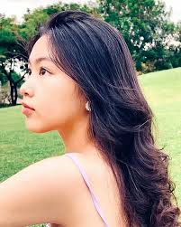 #hanhphucboroiem #huongly #ngoquyenlinh more information about ngô quyền linh : Nhan Sáº¯c Xinh Ä'áº¹p Cá»§a Hai Con Gai Quyá»n Linh Ngoi Sao