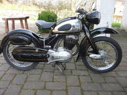 When max was launched, experts questioned if a normal motorcyclist could handle the high power. Nsu Spezial Max
