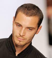 Neueste Frisur Fur Schmales Gesicht Manner Thin Hair Men Short Thin Hair Mens Haircuts Short