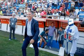 El nuevo entrenador ariel holan perderá al zaguero germán lanaro por al menos tres meses debido a una lesión en la clavícula. Ariel Holan Confia En Mantener El Plantel De Universidad Catolica En Principio No Hay Ningun Futbolista Que Pueda Emigrar Redgol