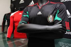 Calculate the standings and points if you enter the score of the game. Adidas Nos Muestra El Nuevo Uniforme Negro Del Tri Mediotiempo