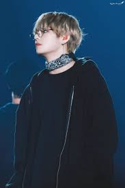 Pin By Manon Nagel On Bts Taehyung V Taehyung Kim Taehyung