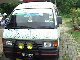 Ada cerita disebalik van jenazah. Van Jenazah Tiranaaduka Tirana Aduka