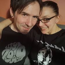 Kris Woodrow's Instagram, Twitter & Facebook