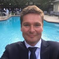 60+ perfiles de «Torgersen»