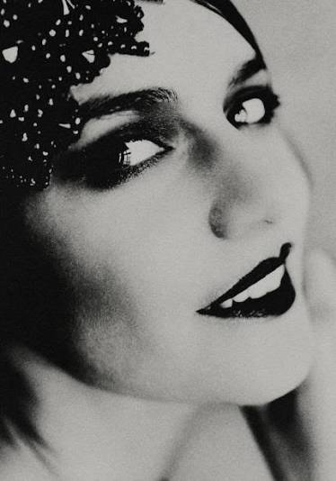 660+ Showgirl Closeup Portrait Stock Photos, Pictures & Royalty-Free Images  - iStock