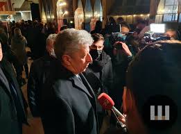 23 декабря в харькове хоронят мэра геннадия кернеса, который скончался 17 декабря от последствий коронавируса. Ecbnkkkj5grzam