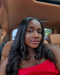 Camille Simmons (@cam.simmons)