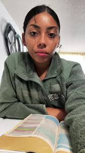 Jesus Is Our Savior ❤️ (@stephanie.parris_)