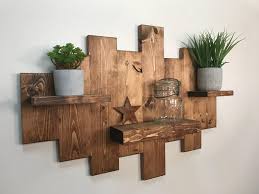 Rustic Wall Shelf Floating Shelf Wood Wall Art Hanging Rustic Decor Farmhouse In 2020 Rustikale Wandregale Garderoben Rustikal Und Zuhause Dekoration