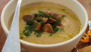Tempo di cottura 30 minuti. Ricetta Zuppa Di Patate E Porri Aromatizzata Ai Porcini Le Ricette Di Buonissimo