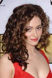 Emmy Rossum Curly Hairstyle Steal Her Style Prom Hairstyles For Long Hair Colored Curly Hair Curly Hair Styles Naturally