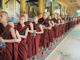 Check spelling or type a new query. Agama Buddha Biksu Makan Siang Makanan Biara Bago Myanmar Birma Pikist
