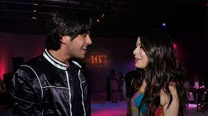 In drake and josh, the young actress played megan parker, the two's little sister.in icarly, however, the actress found herself in the lead role. Miranda Cosgrove And Josh Peck Had A Mini Drake And Josh Reunion Teen Vogue
