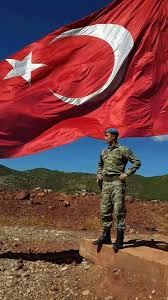 Bayraklari Bayrak Yapan Uzerindeki Kandir Eger Ugrunda Olen Varsa Vatandir Askeriye Askeri Bayrak