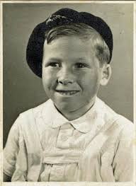 A knight of the "last fortress" in Carmel, with Toriya and a dream • The  story of Miki Gottschalk