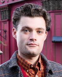 Ollie Carter's Instagram, Twitter & Facebook