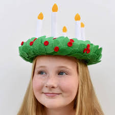 Lucia Craft's Instagram, Twitter & Facebook